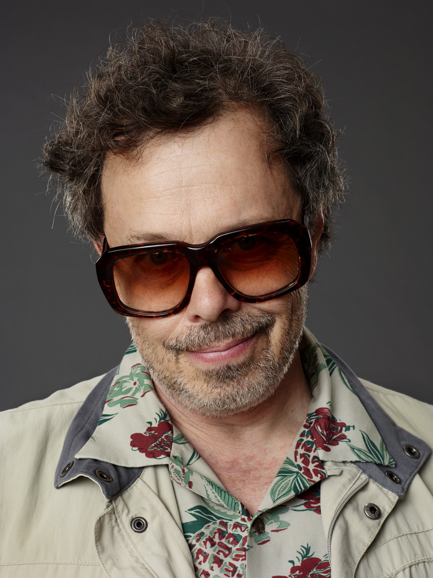 Curtis_Armstrong_0208